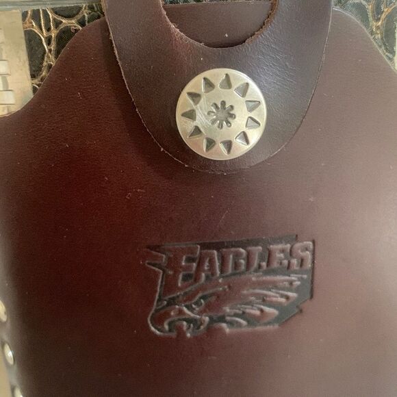 The EAGLES Leather Wrapped Flask - Picture 3 of 7